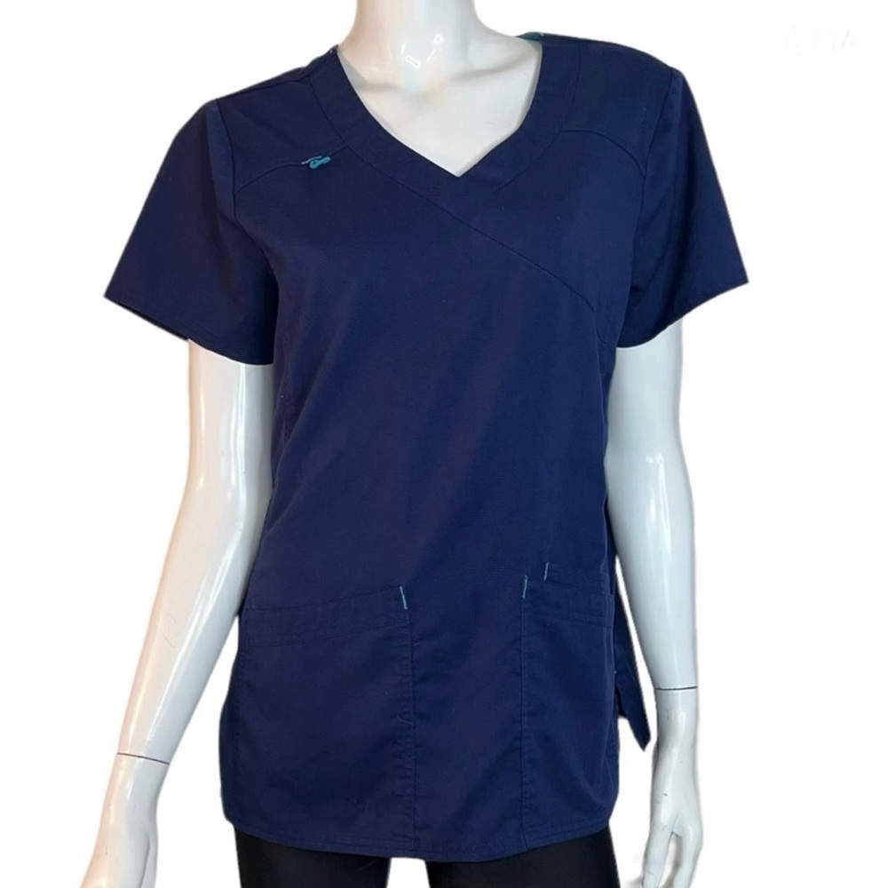 🤑 5/$25 Short Sleeve V-Neck Blue Smock Scrub Top